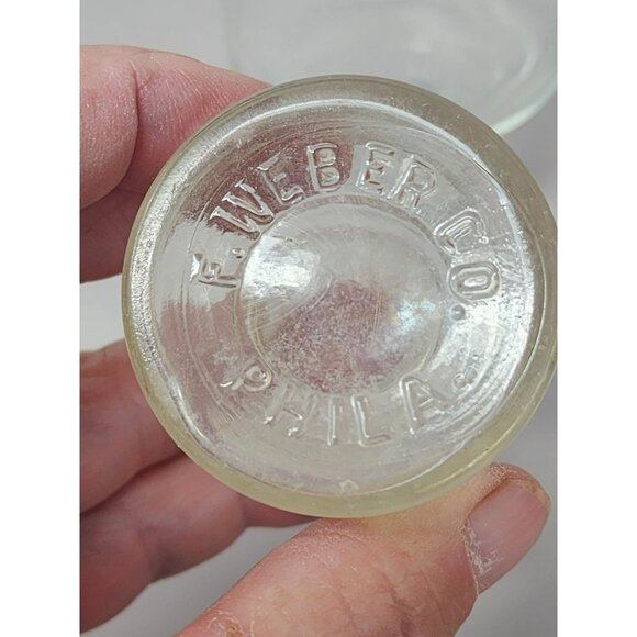 Vintage F. Weber Co.‎ Glass Bottles Set Of 2 Apothecary Style 1 Oz & 3 Oz - Picture 5 of 10